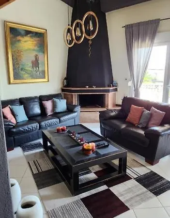 George's Modern Apartment *