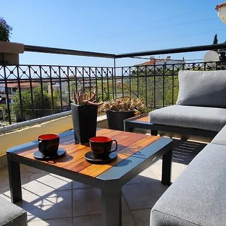 George's Modern Appartement *