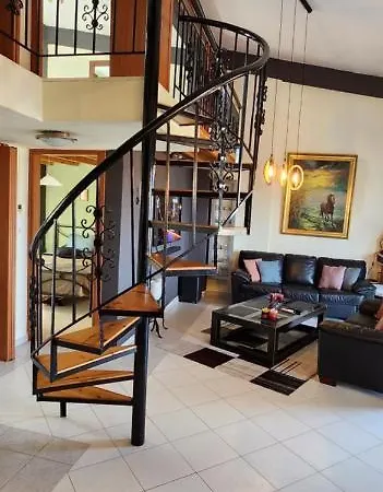 George's Modern *