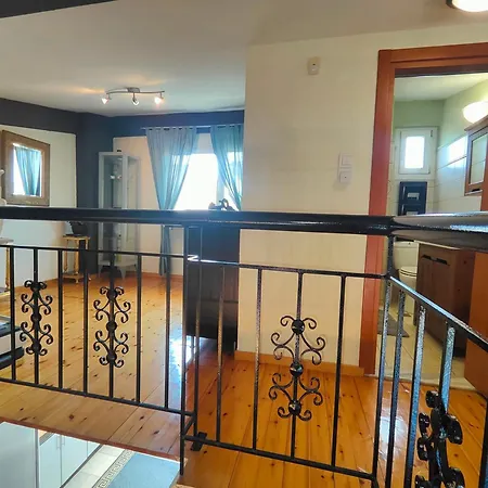 George's Modern Appartement Nea Plagia